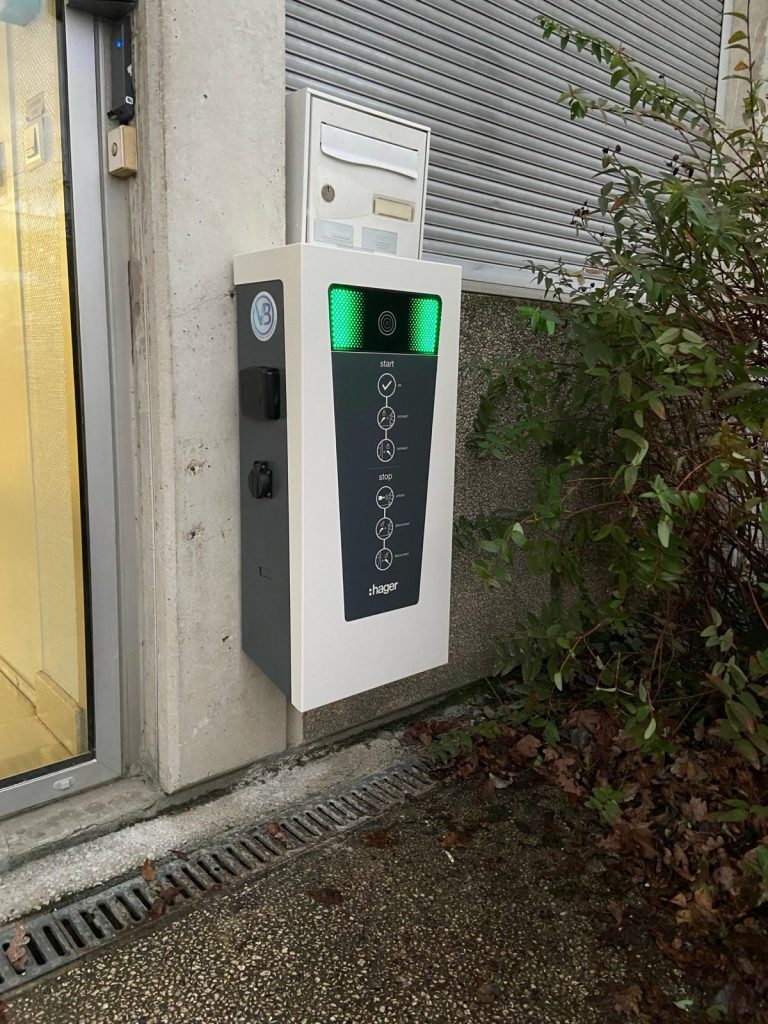 Borne de recharge Vannier Bruno